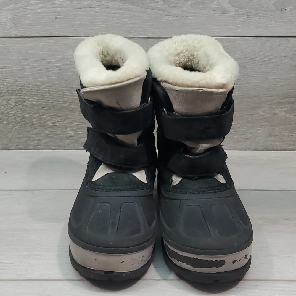 Ugg Kids Boys Insulated lined Saltwater Duck rubber leather boots shoes